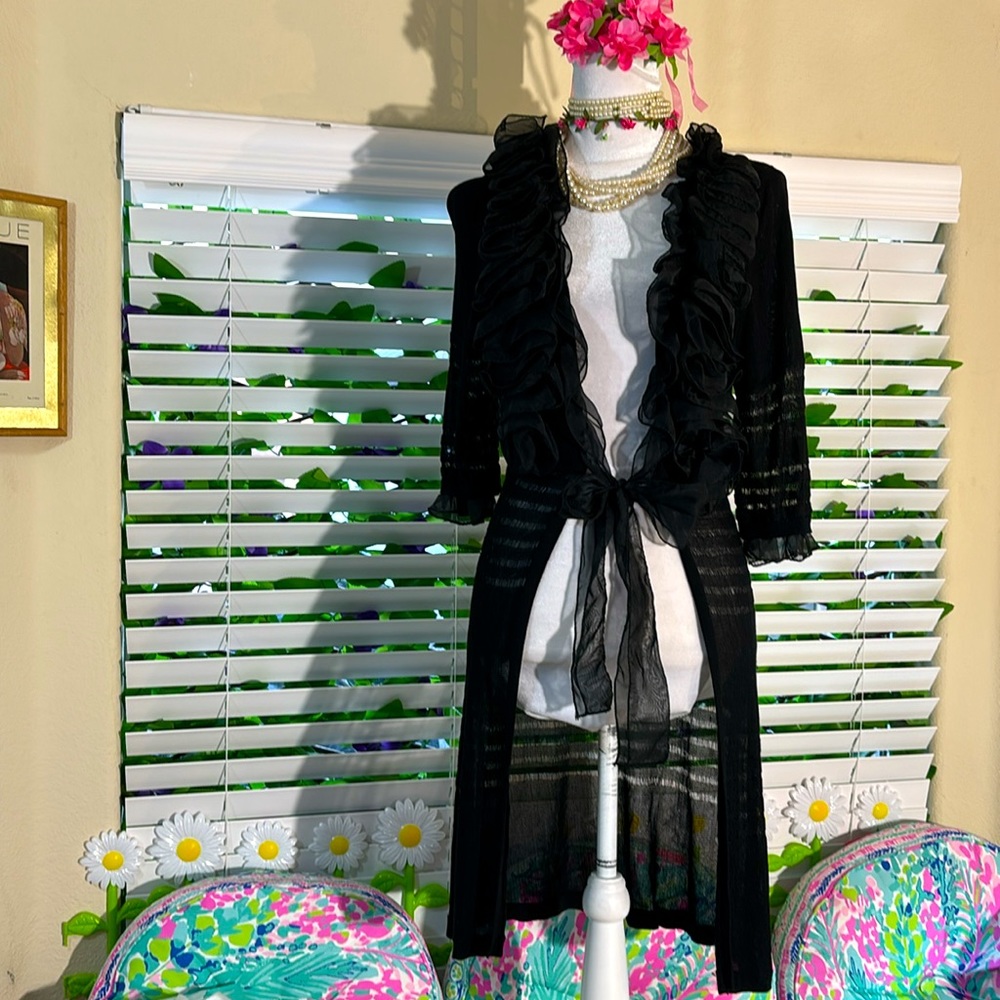 Anbooty Fashion long black ruffle duster/sweater with center tie